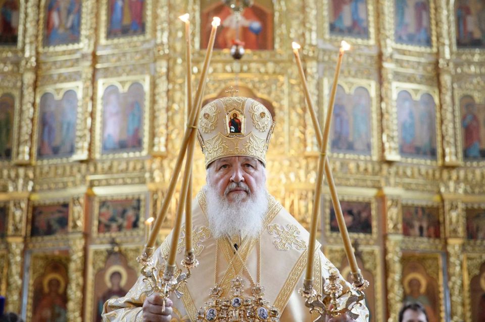 Патриарх Кирилл обратился к россиянам с призывом отдавать другим четверть того, чем они располагают