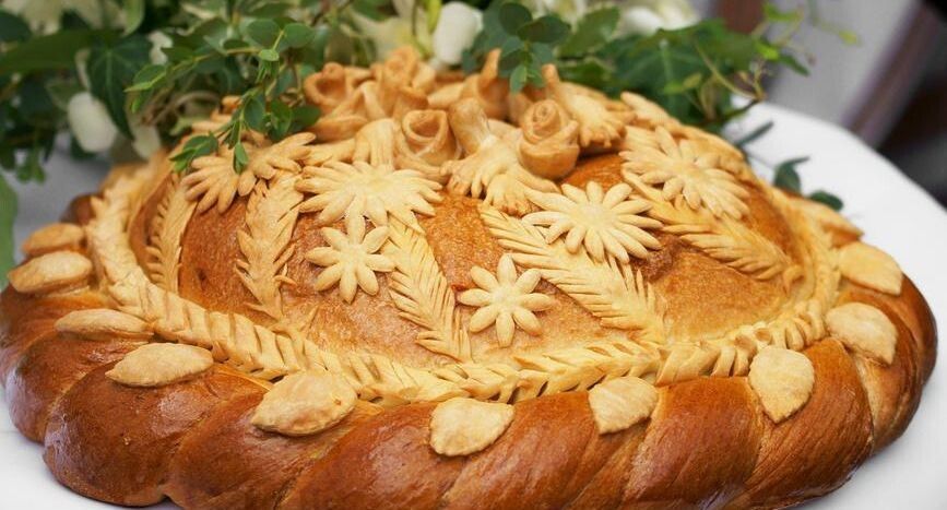 Пирог на четвертое: как объединение через кулинарию создает новую традицию