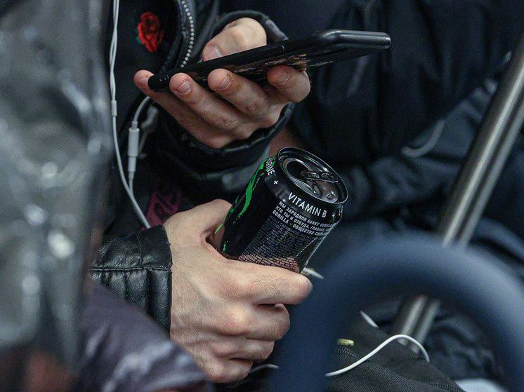 Как энергетические напитки увеличивают риск сердечно-сосудистых заболеваний
