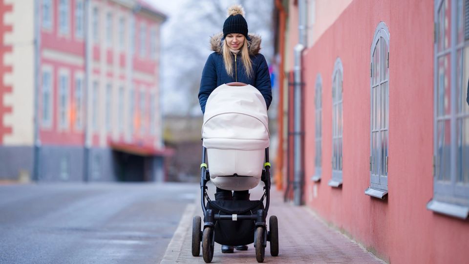 Льготы для одиноких родителей в 2026 году: Как выжить в гуще финансовых забот