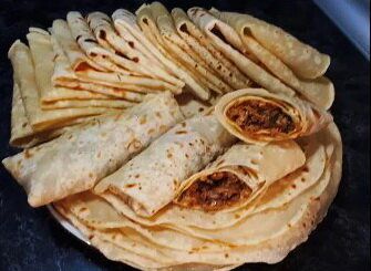 Быстрые и простые блинчики с начинкой за 20 минут