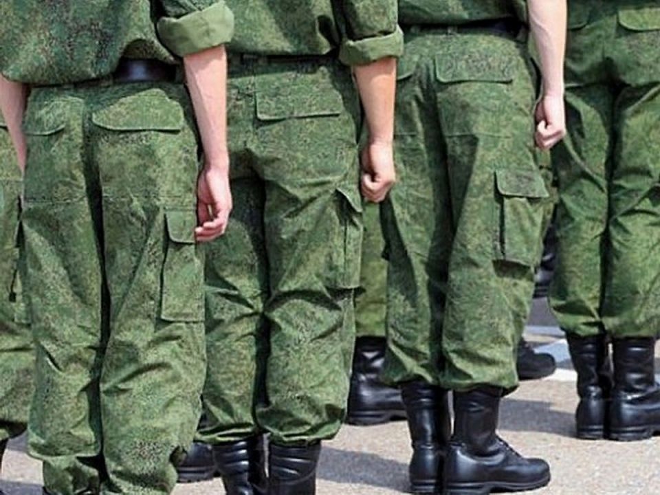 Круглогодичный призыв: новая реальность для призывников и работодателей