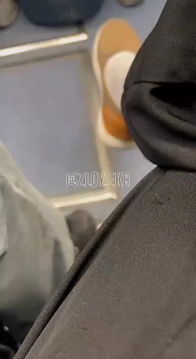 ࠫ    