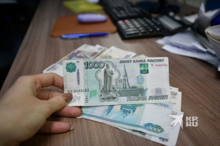      100  