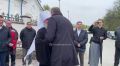 Руководитель Свердловской области Денис Паслер прибыл в Верхотурье для участия в акции по благоустройству Свято-Покровского женского монастыря