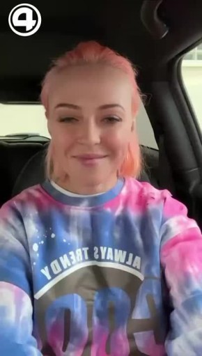    ?     ?
