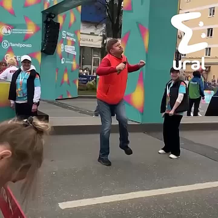     ,        :