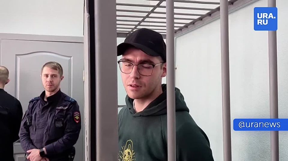  URA.RU      ,    