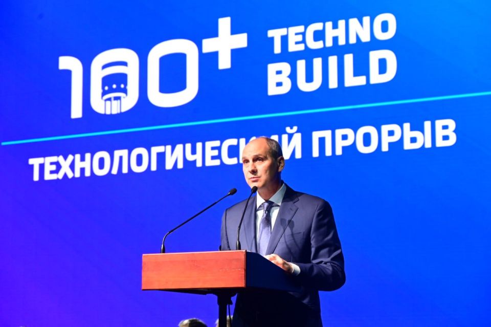             100+ TechnoBuild