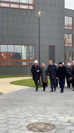 Губернатор Свердловской области Денис Паслер осмотрел новые корпуса, находящиеся в завершающей стадии строительства, в кампусе УрФУ в Новокольцовском