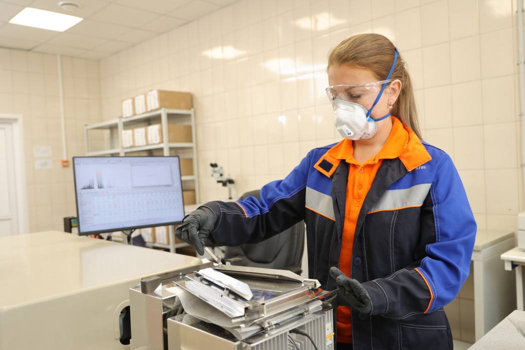 До 200 тысяч геологических проб ежегодно будут анализировать на заводе в Краснотурьинске До 200 тысяч геологических проб ежегодно будут анализировать на заводе в Краснотурьинске