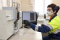До 200 тысяч геологических проб ежегодно будут анализировать на заводе в Краснотурьинске