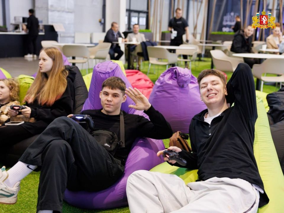 Чем занять ребенка в осенние каникулы? Сводить его на «Форум Будущего»!