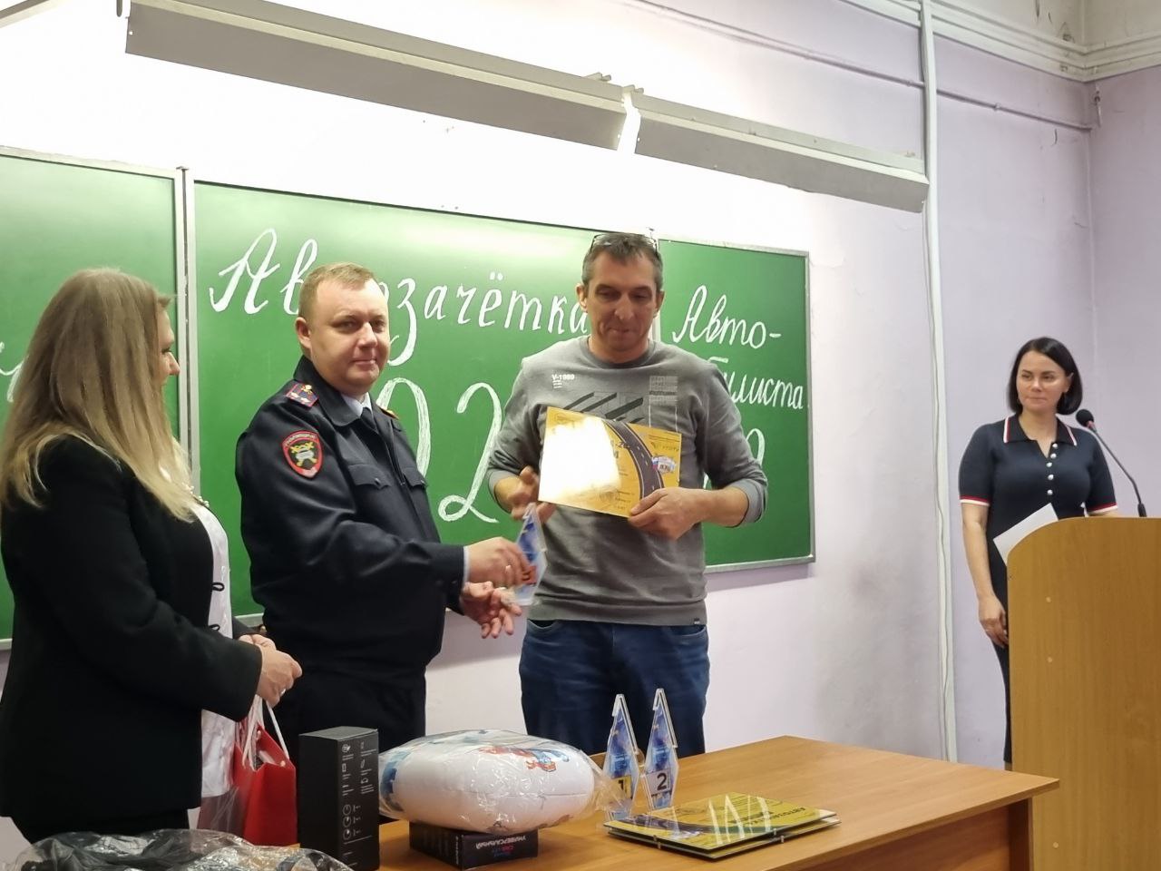 В Свердловской области определены сильнейшие в конкурсе водительского мастерства «Автозачётка-2025» В Свердловской области определены сильнейшие в конкурсе водительского мастерства «Автозачётка-2025»