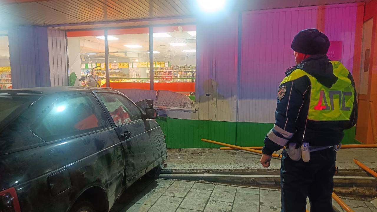 В Ревде автоинспекторы выясняют обстоятельства ДТП со смертельным исходом с участием несовершеннолетних В Ревде автоинспекторы выясняют обстоятельства ДТП со смертельным исходом с участием несовершеннолетних