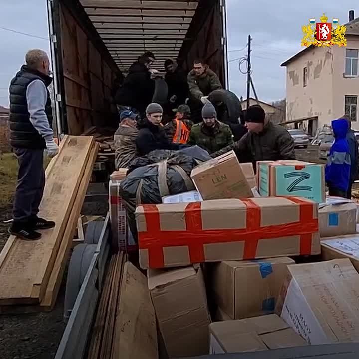 30 тонн гуманитарного груза собрали уральцы для военных, находящихся в зоне специальной военной операции