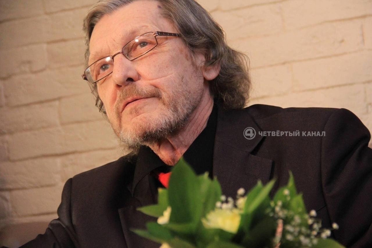 Уральцы избили и ограбили актера, известного по фильму «Финист — Ясный сокол», Вячеслава Воскресенского Уральцы избили и ограбили актера, известного по фильму «Финист — Ясный сокол», Вячеслава Воскресенского