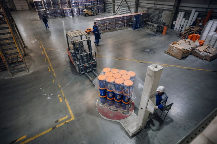 Свердловское предприятие увеличило выпуск продукции благодаря государственным мерам поддержки развития экспорта Свердловское предприятие увеличило выпуск продукции благодаря государственным мерам поддержки развития экспорта