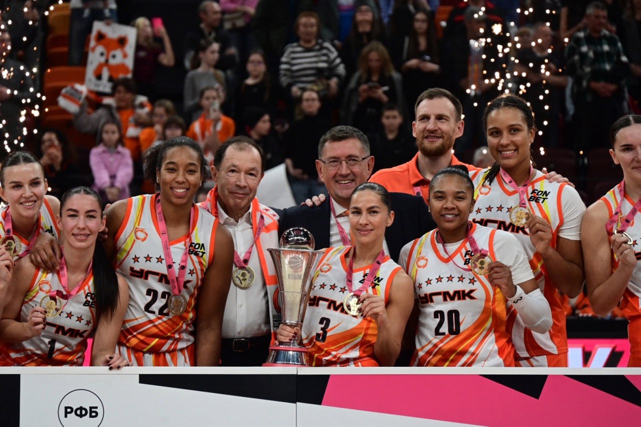 Баскетболистки «УГМК» выиграли матч за Суперкубок России у «Надежды» и остаются единственными обладательницами трофея Баскетболистки «УГМК» выиграли матч за Суперкубок России у «Надежды» и остаются единственными обладательницами трофея