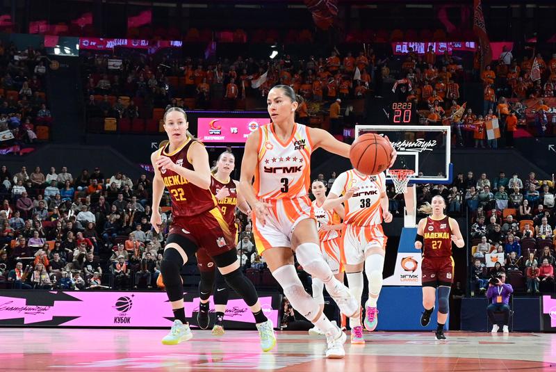 Баскетболистки «УГМК» выиграли матч за Суперкубок России у «Надежды» и остаются единственными обладательницами трофея Баскетболистки «УГМК» выиграли матч за Суперкубок России у «Надежды» и остаются единственными обладательницами трофея