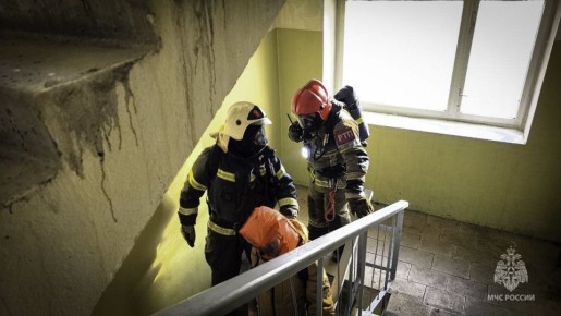 Свердловские огнеборцы ликвидировали условный пожар на производственном объекте