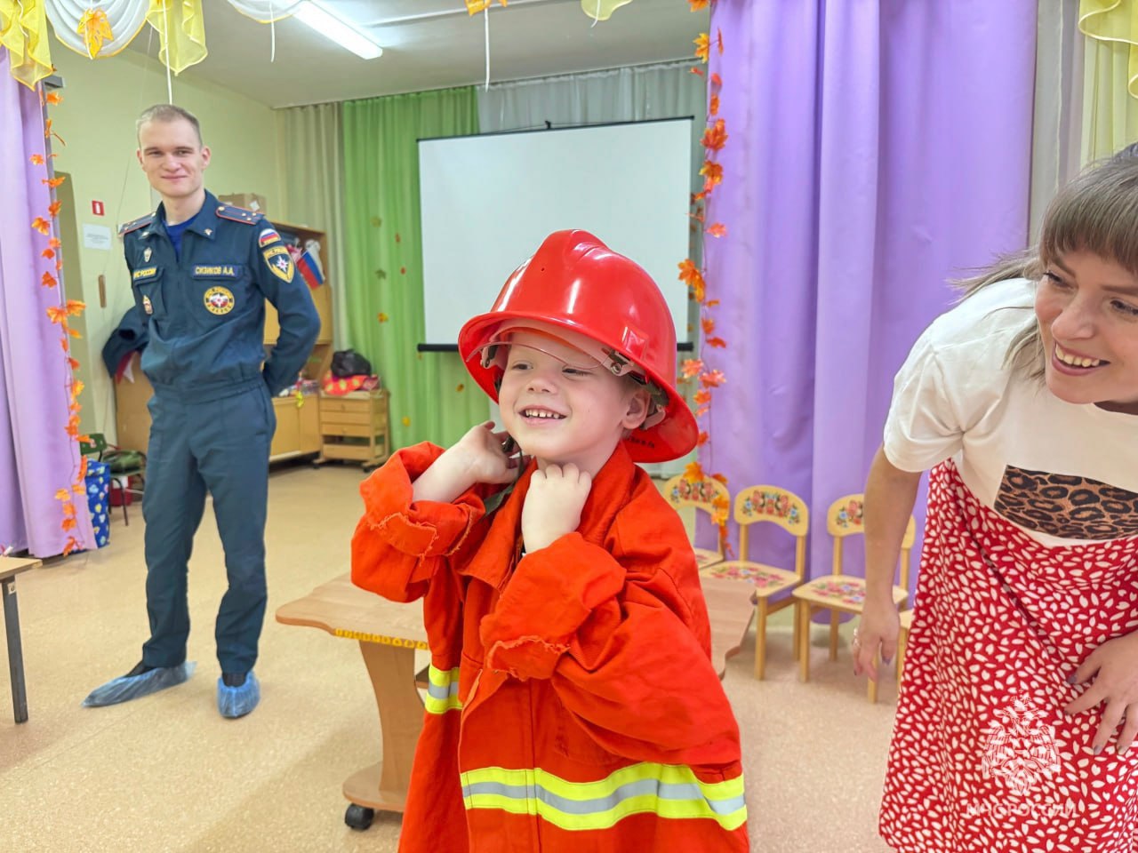 Эстафета пожарной безопасности для самых маленьких Эстафета пожарной безопасности для самых маленьких