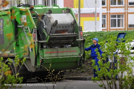 С 1 ноября к вывозу отходов в 22 муниципалитетах Свердловской области на 10 лет приступит компания «ЭкоПарк», созданная областными властями
