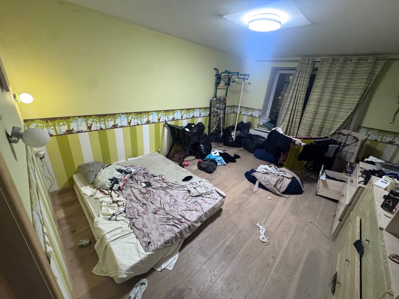 В Екатеринбурге накрыли стрим-интим-хату В Екатеринбурге накрыли стрим-интим-хату