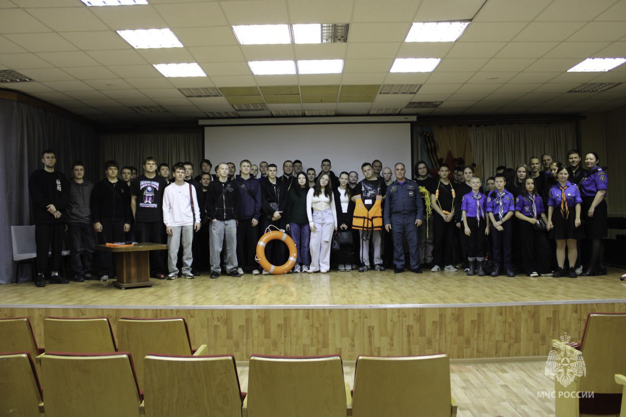 Встреча с будущими мореходами: когда безопасность — на волне интереса! Встреча с будущими мореходами: когда безопасность — на волне интереса!