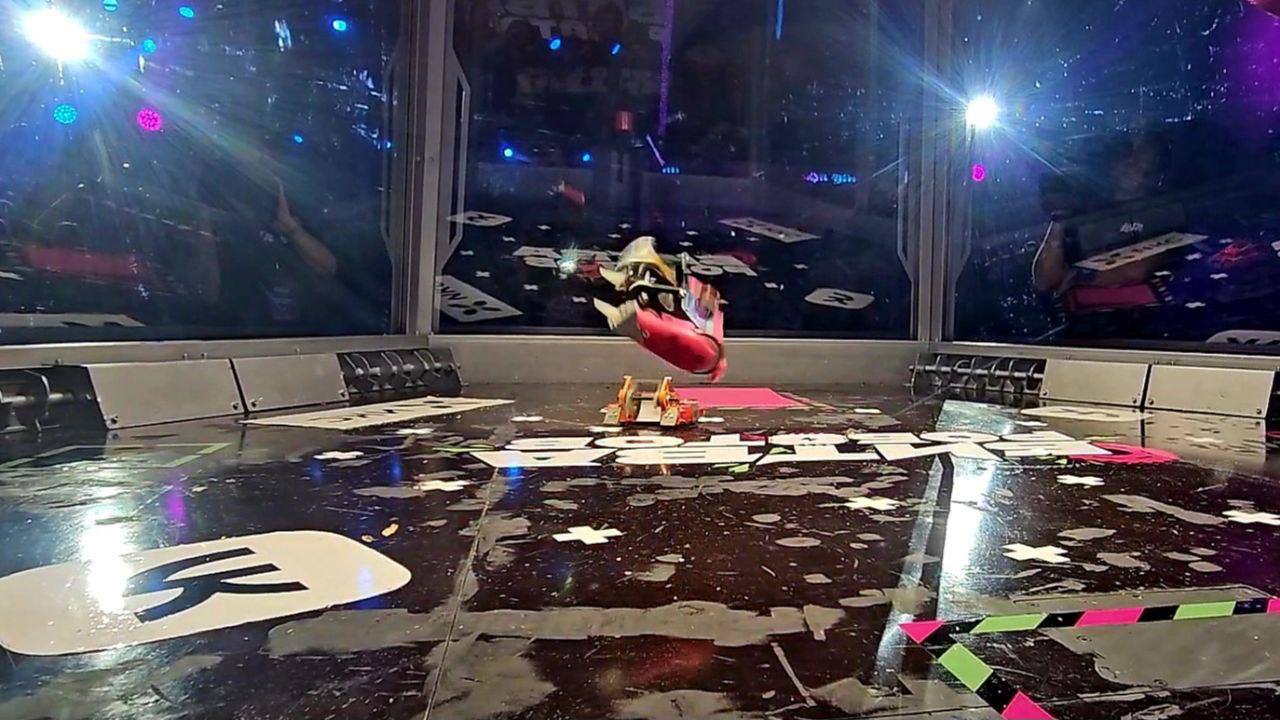 Определены команды, которые проходят во второй круг четвертого этапа «Битвы роботов 2025» в Екатеринбурге