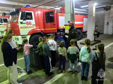 Малыши окунулись в пожарное дело!