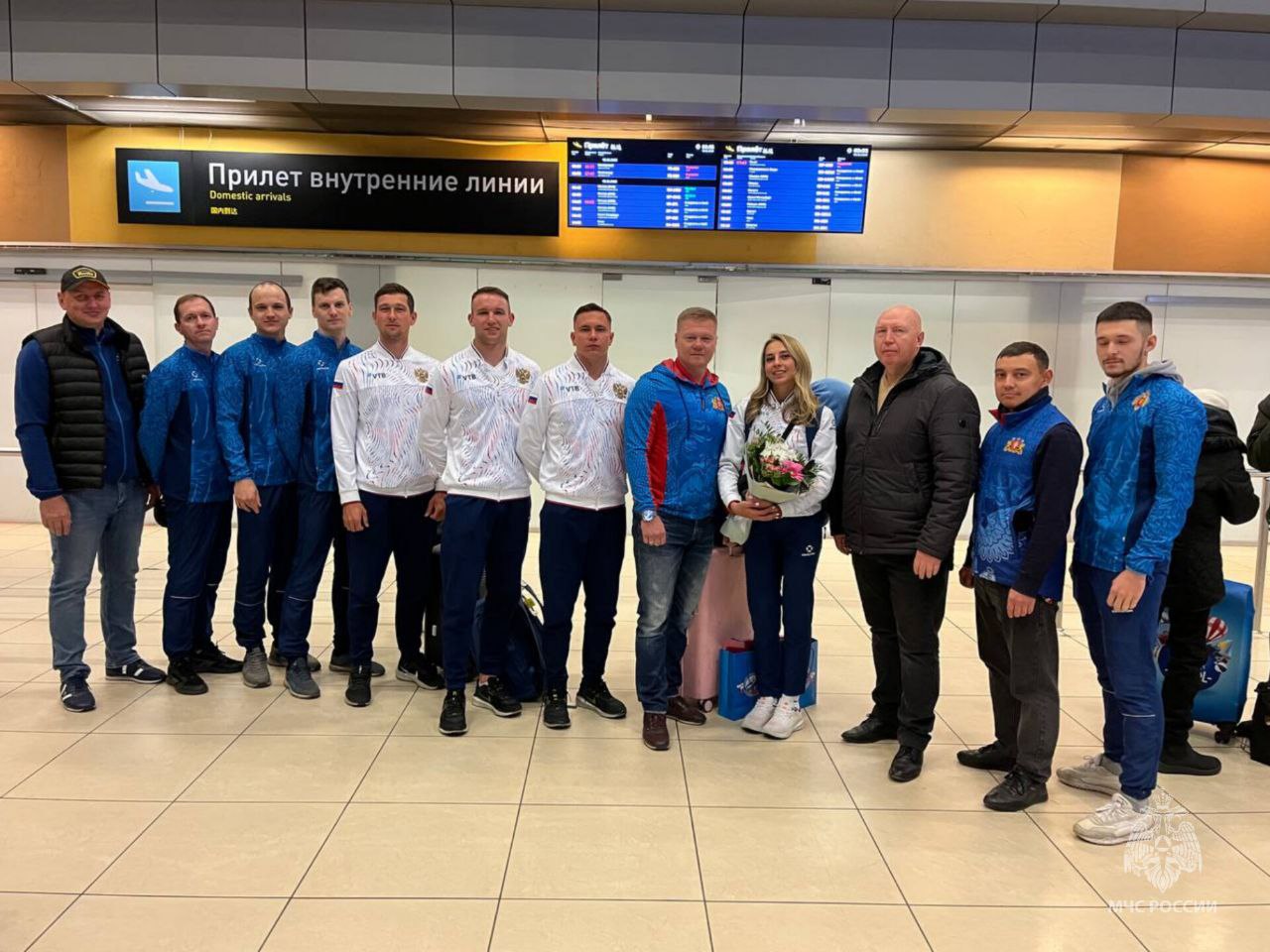 Сегодня в Екатеринбурге встретили спортсменов, успешно выступивших на Чемпионате Мира по пожарно-спасательному спорту