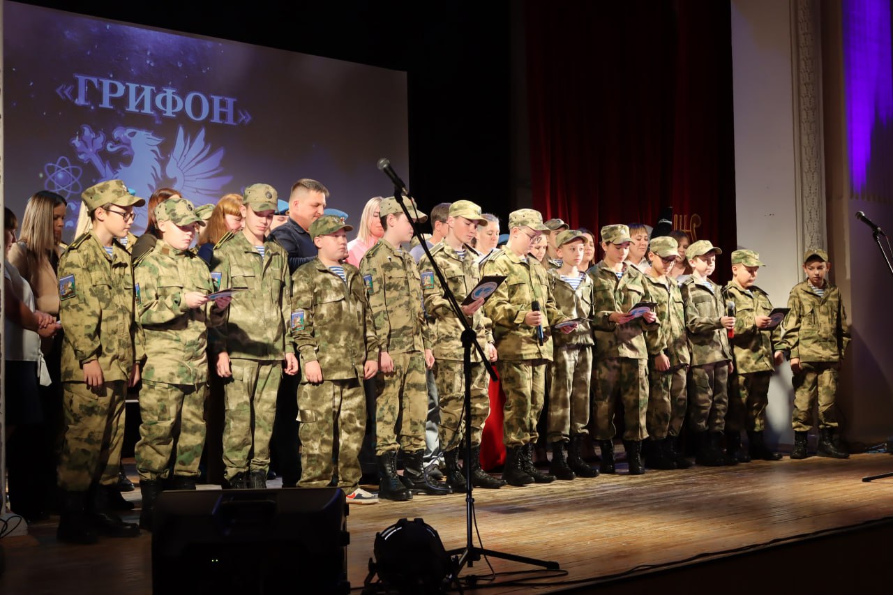 В Лесном военно-патриотический клуб «Грифон» отметил свое 10-летие