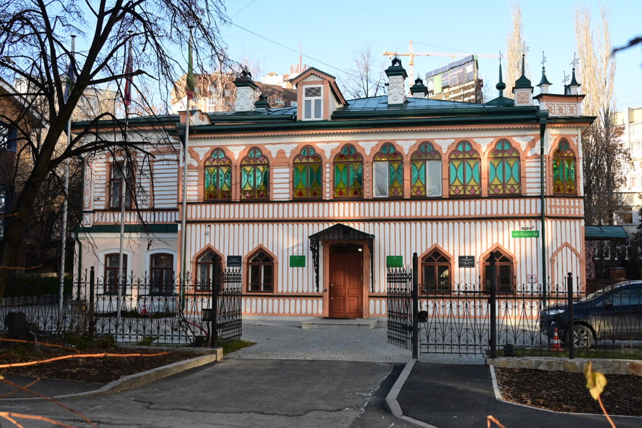 Урал отмечает 130-летие Дома Агафуровых Урал отмечает 130-летие Дома Агафуровых