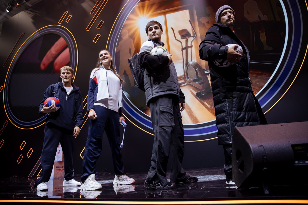 Денис Паслер поздравил участников и победителей «Абилимпикса» от Свердловской области Денис Паслер поздравил участников и победителей «Абилимпикса» от Свердловской области