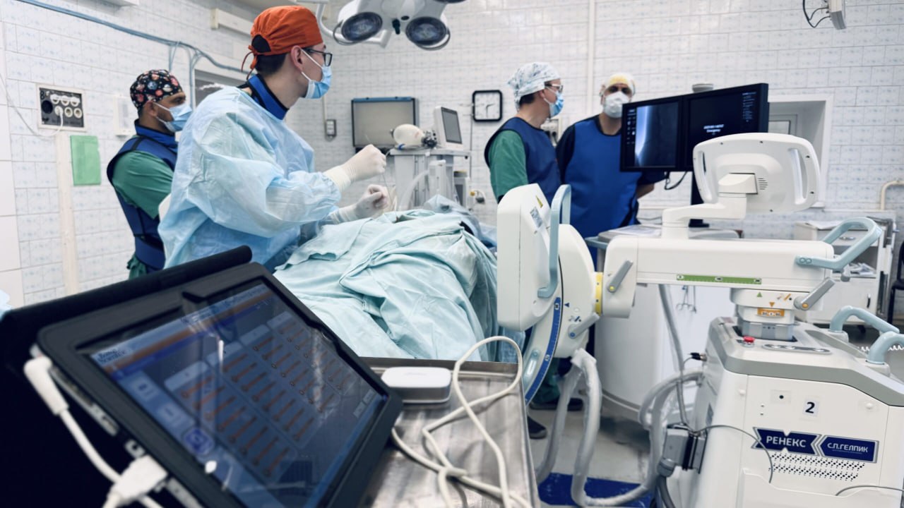 Специалисты Свердловского госпиталя для ветеранов войн начали применять инновационный метод лечения хронического болевого синдрома — спинальную нейростимуляцию