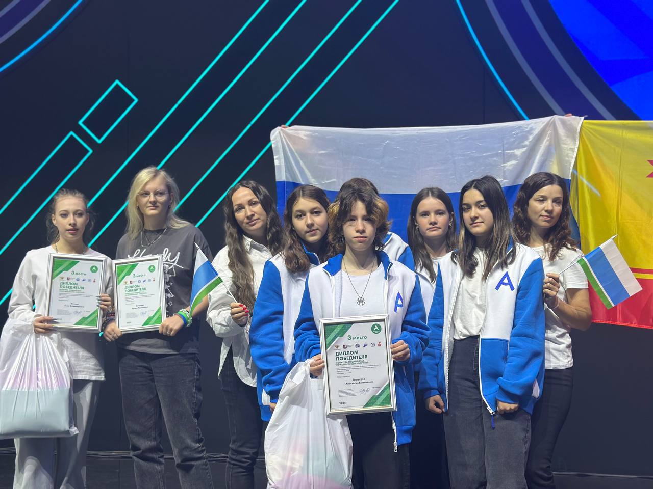 Денис Паслер поздравил участников и победителей «Абилимпикса» из Свердловской области Денис Паслер поздравил участников и победителей «Абилимпикса» из Свердловской области