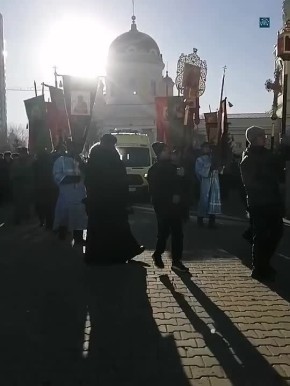 В Екатеринбурге проходит крестный ход в честь праздника Казанской иконы Божией Матери и Дня народного единства