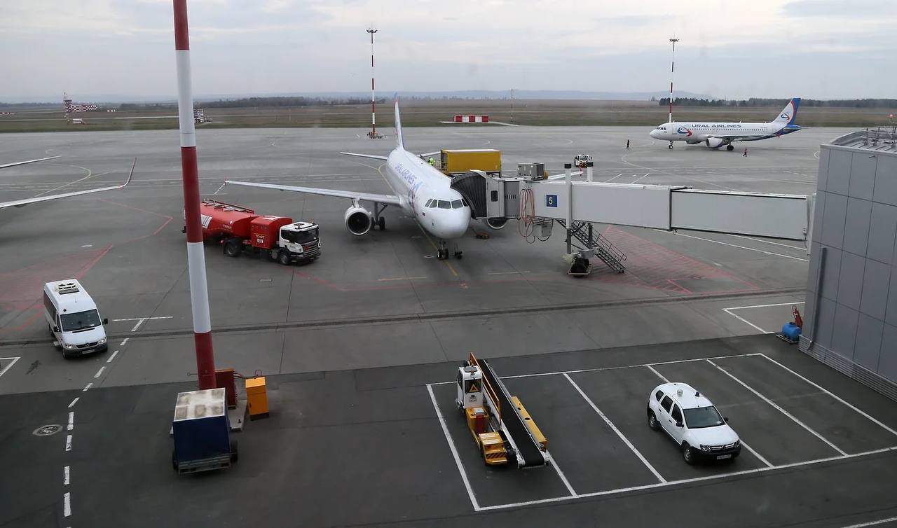 В Самаре из-за беспилотной опасности задержан ряд авиарейсов