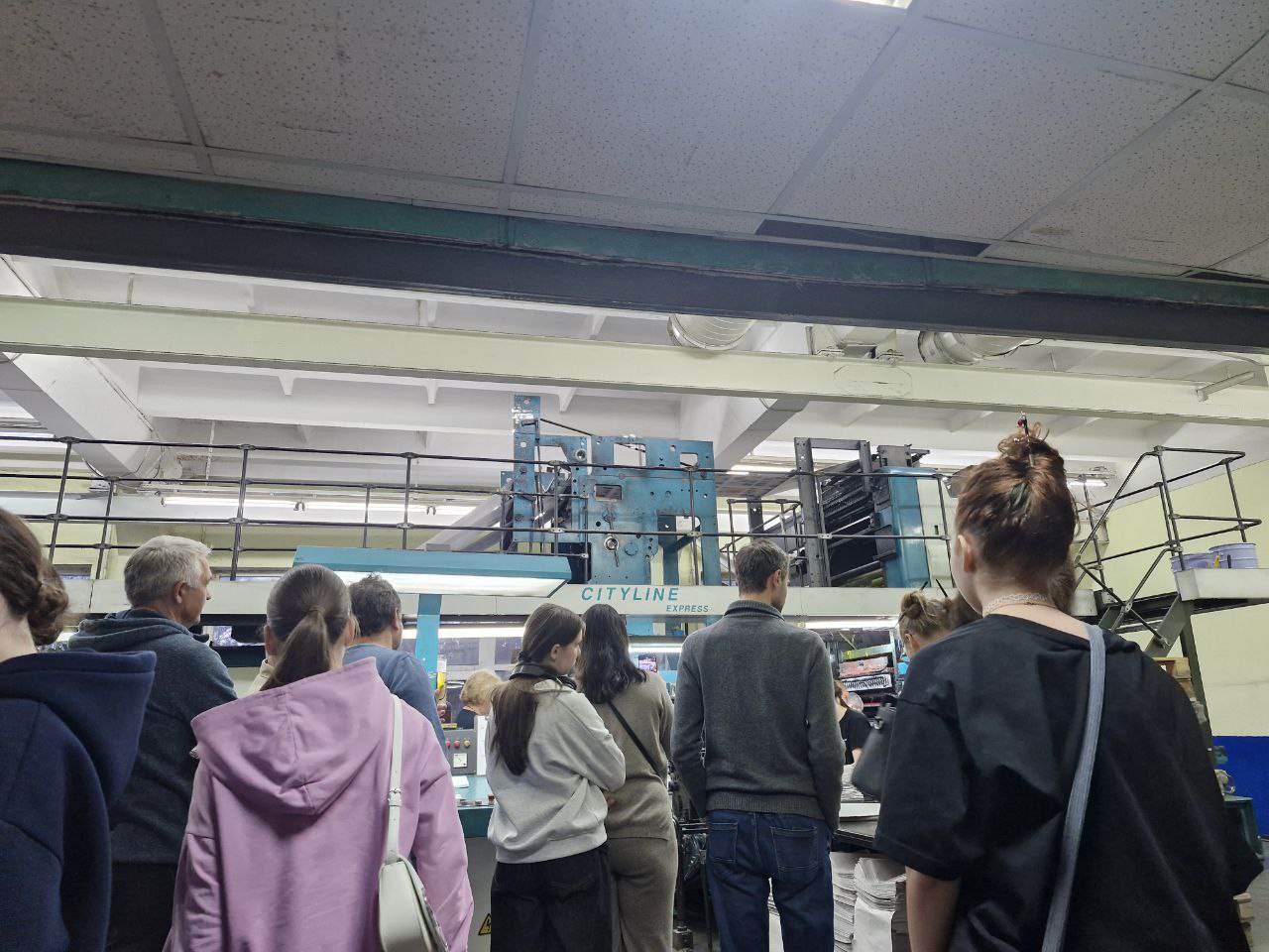 В типографии «Областной газеты» прошла экскурсия для лекторов Общества «Знание» В типографии «Областной газеты» прошла экскурсия для лекторов Общества «Знание»