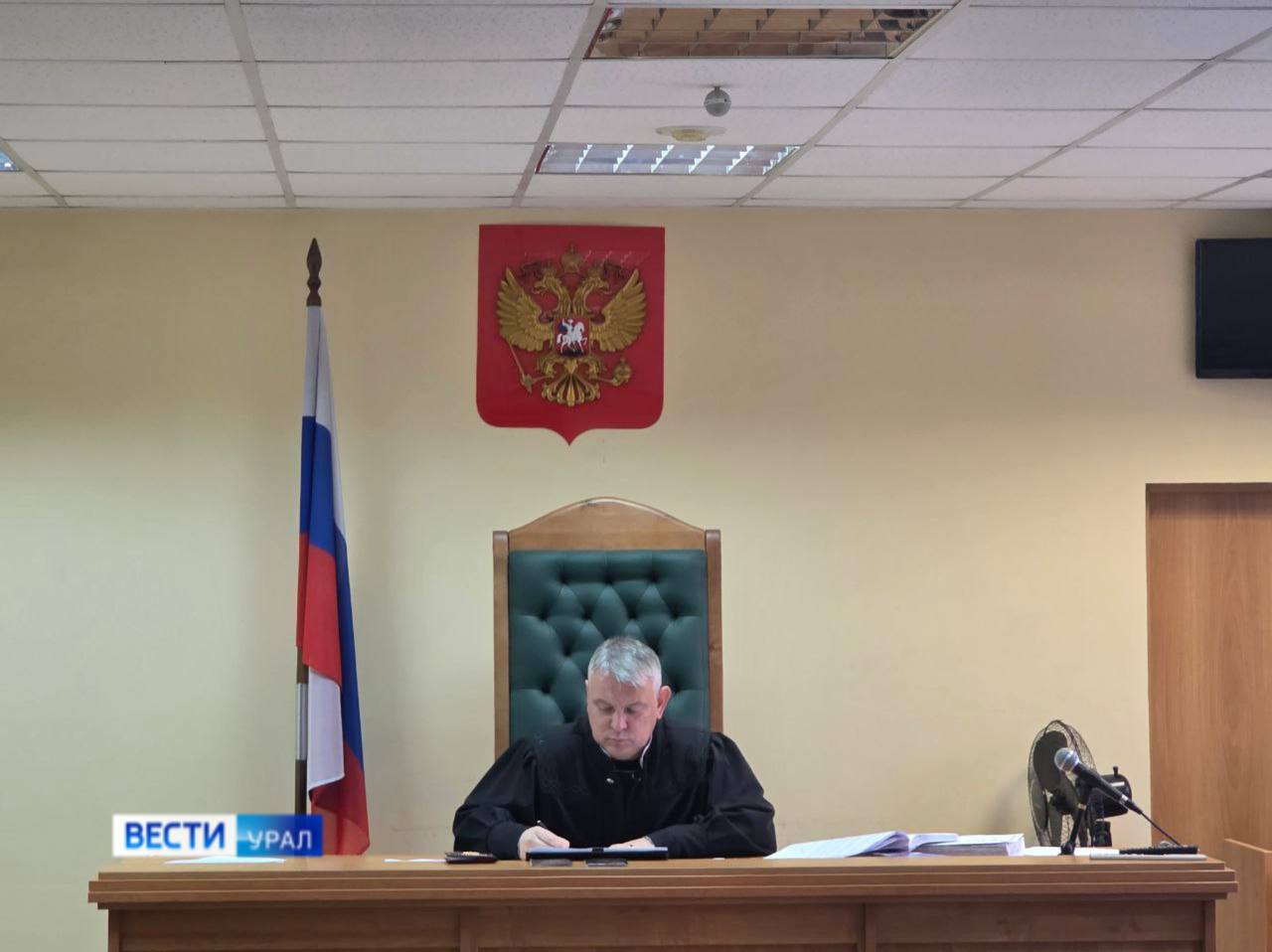 Уголовное дело в отношении мужчины, который сбил 4-летнюю девочку, начали рассматривать в Берёзовском Уголовное дело в отношении мужчины, который сбил 4-летнюю девочку, начали рассматривать в Берёзовском