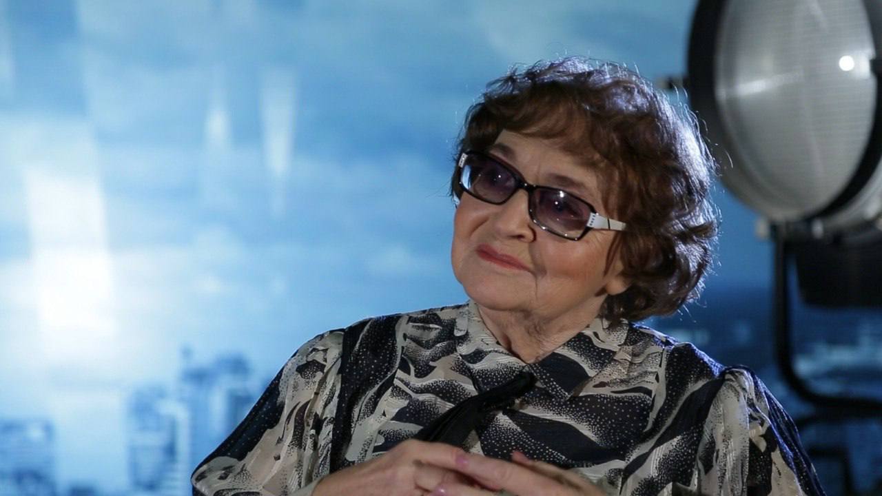 Сегодня не стало Эллы Григорьевны Эркомайшвили – одной из знаковых фигур уральского ТВ Сегодня не стало Эллы Григорьевны Эркомайшвили – одной из знаковых фигур уральского ТВ