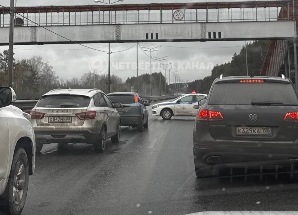 На трассе Пермь-Екатеринбург введены ограничения движения