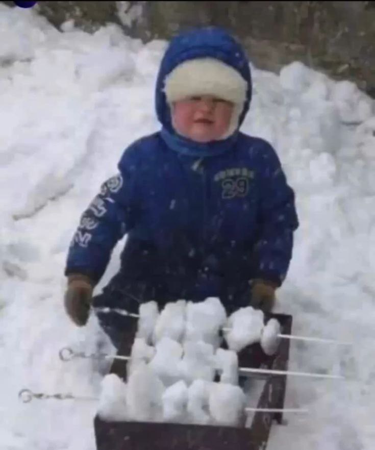 Мокрый снег и гололедица ожидают свердловчан