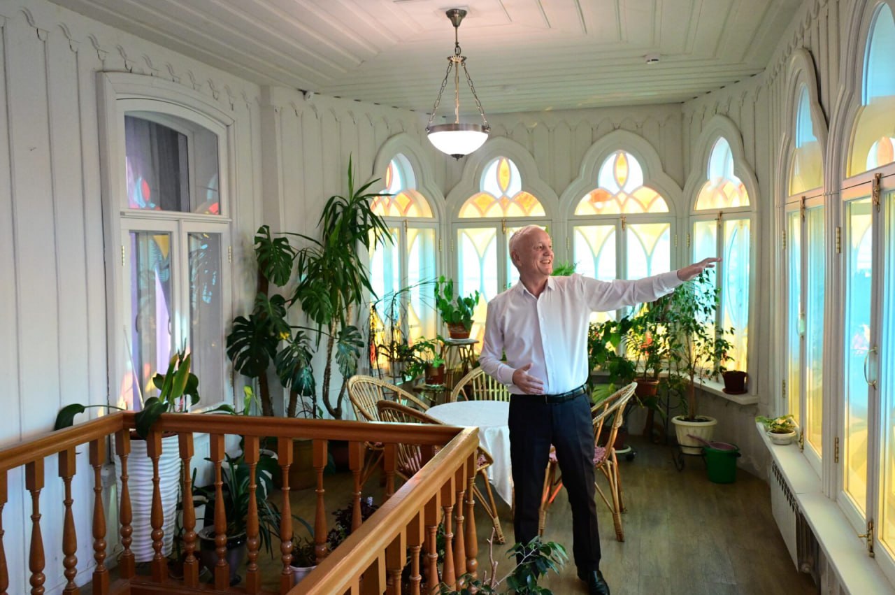 Сказка с телефоном: Екатеринбург отмечает 130-летие Дома-усадьбы Агафуровых Сказка с телефоном: Екатеринбург отмечает 130-летие Дома-усадьбы Агафуровых