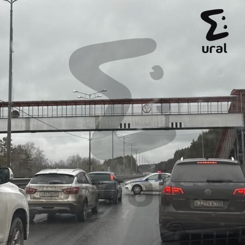 Пермский тракт в сторону Екатеринбурга перекрыли из-за следственных действий