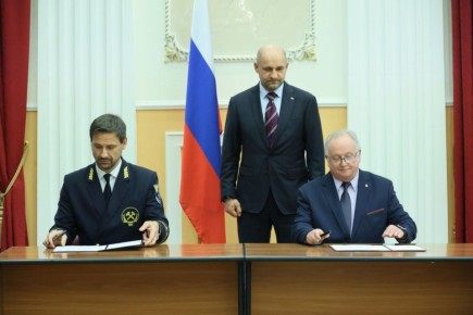 Артём Жога: Дружба Урала и Донбасса стала еще крепче