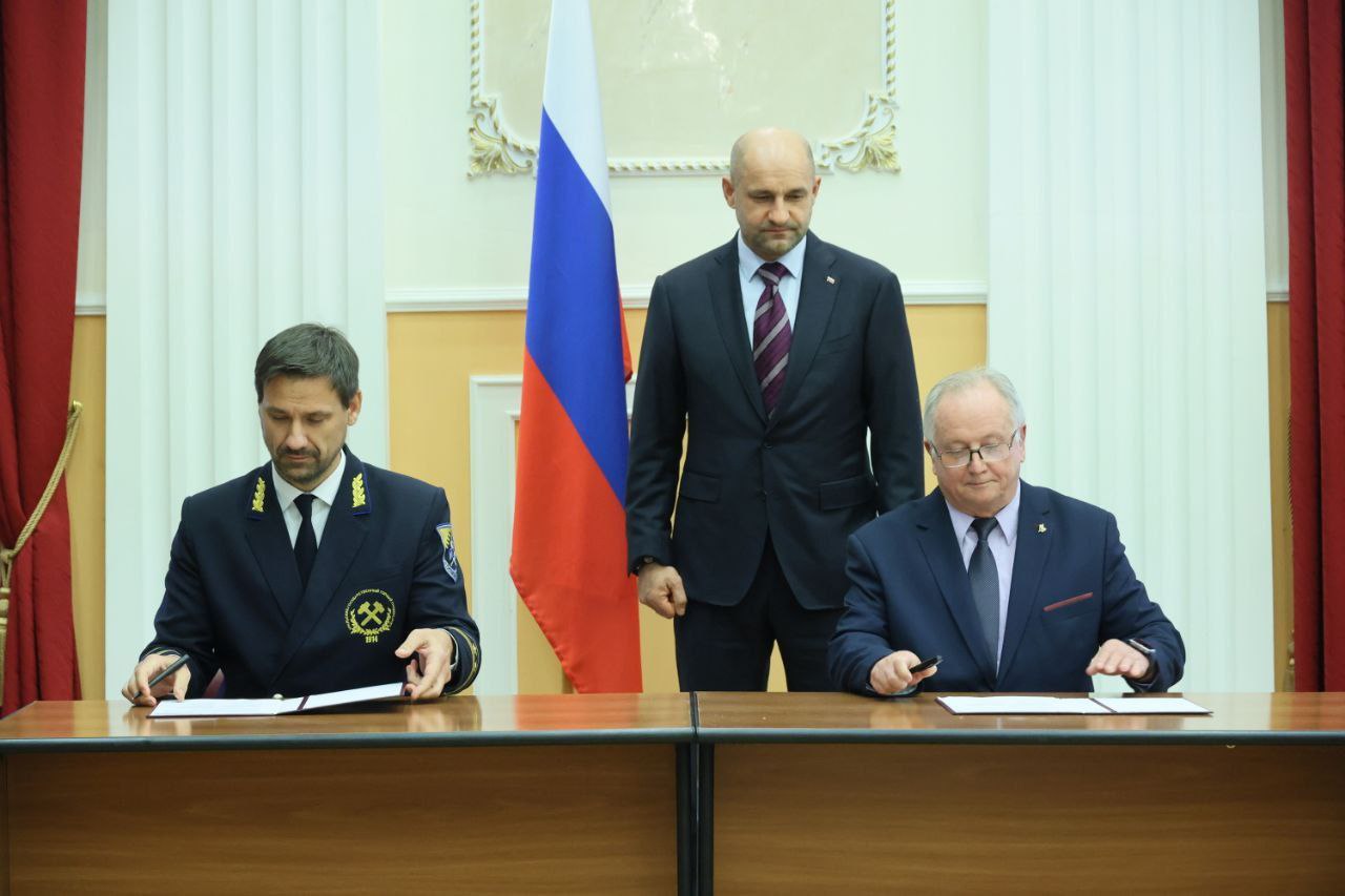 Артём Жога: Дружба Урала и Донбасса стала еще крепче