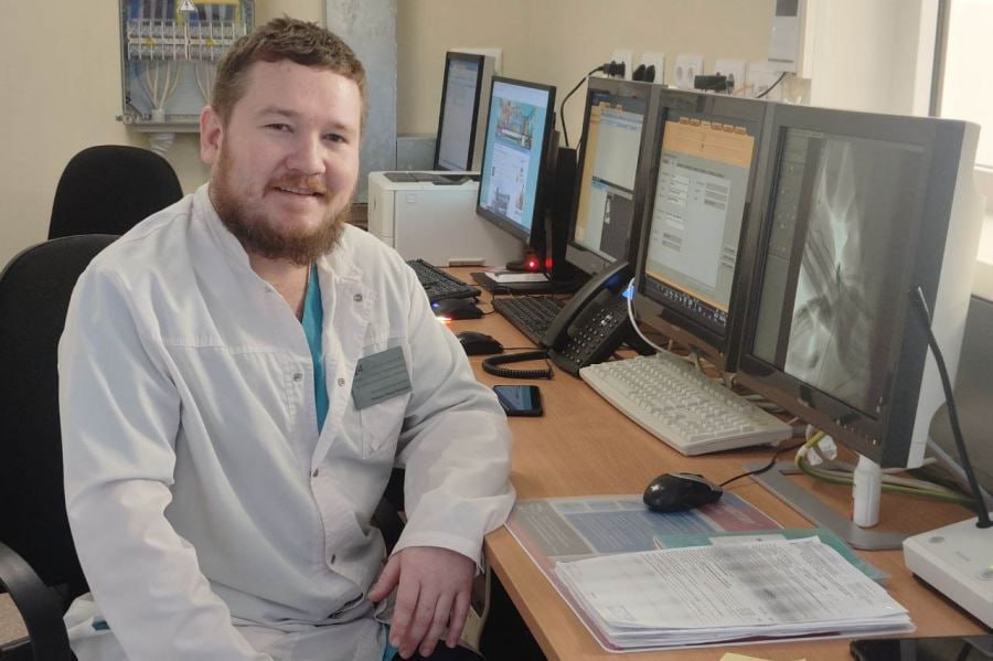 Свердловские врачи успешно прооперировали 41-летнего пациента с инфарктом и аномально крупной артерией