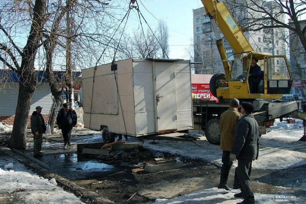 Снос торговых киосков в Екатеринбурге остановил губернатор Денис Паслер